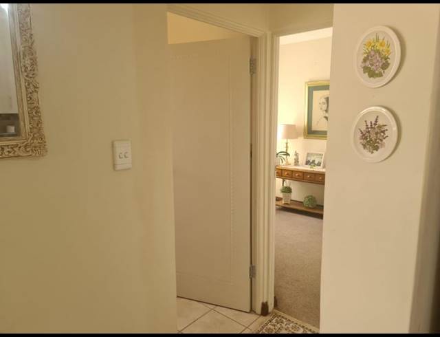 2 BEDROOM APARTMENT FOR SALE IN BRENTWOOD PARK